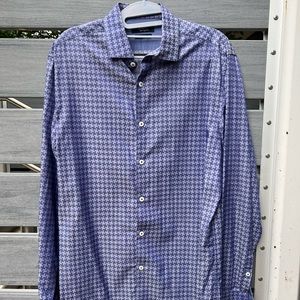 Moving sale**  Penguin Munsingwear Houndstooth Slim Fit Button Up Shirt